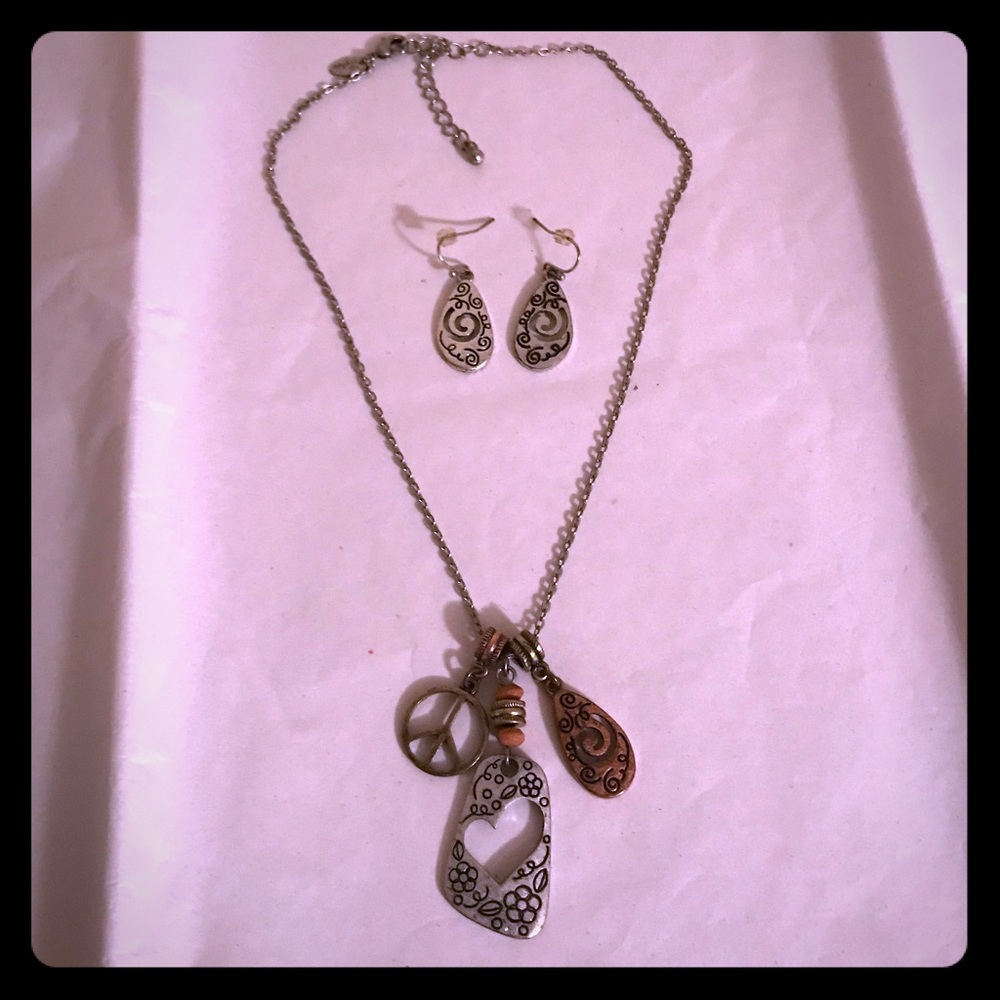 Lia Sophia Necklace & Earrings